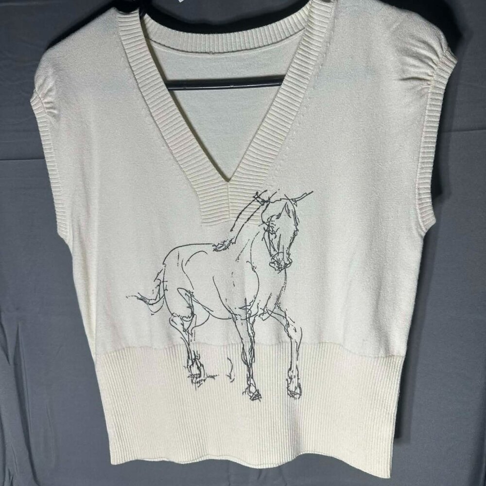 Chestnut Bay Casual sleeveless sweater